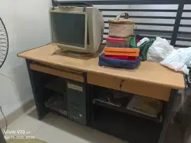 Meja komputer bahan bagus dijamin ok