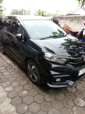 Honda Mobilio RS manual th 2017