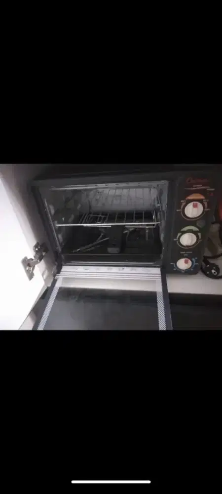 Oven merk cosmos 25l
