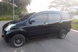 Dijual daihatsu Xenia 2015 gress