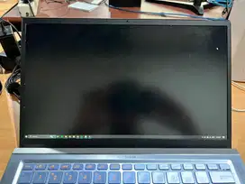 Asus zenbook 14 UM431 Ryzen 7 3700u
