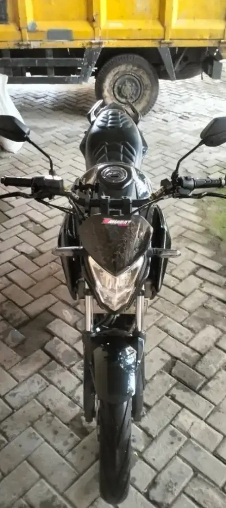 CB150R 2017 full sehat siap touring