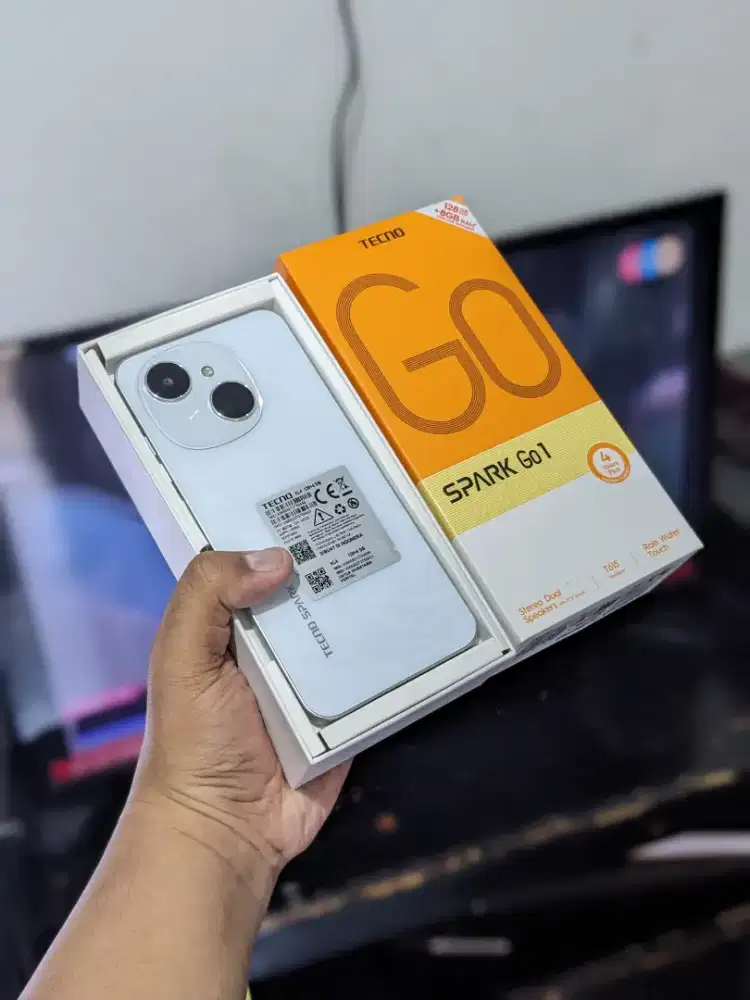 tecno spark go 4+4/128gb fullset