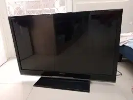 Dijual TV LED SHARP 32 BEKAS