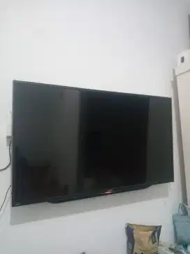 SHARP 43 INCH SMART TV LENGKAP NO MINUS