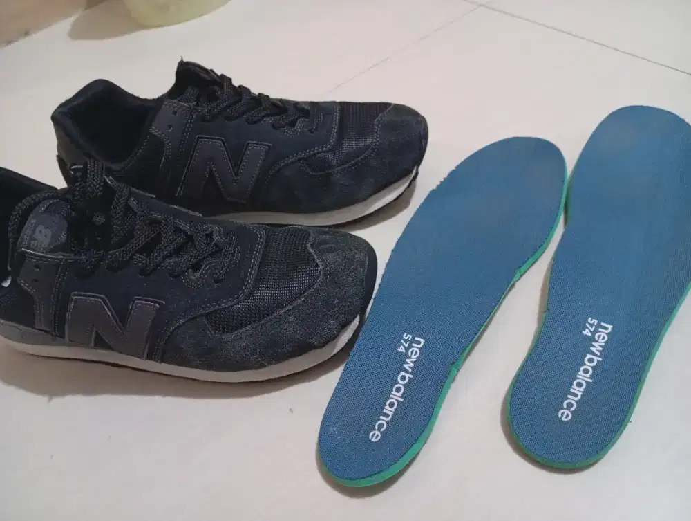Sepatu second mantab