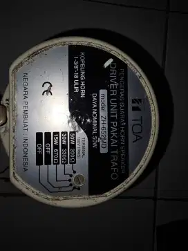 TOA Speaker model ZH-652MD. Gak ada corong barang sesuai gambar.