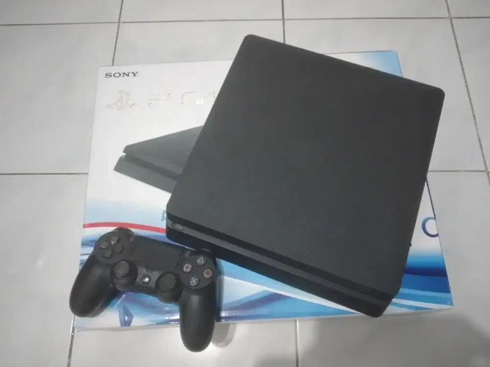 Di Jual PS4 Ori Slim 500GB