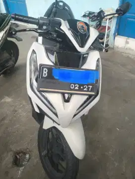 vario 125 iss tahun 2022
