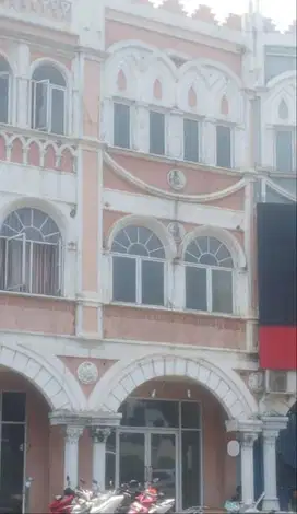 Disewakan Ruko Alicante Belakang lebih luas 3 Lantai, Gading Serpong