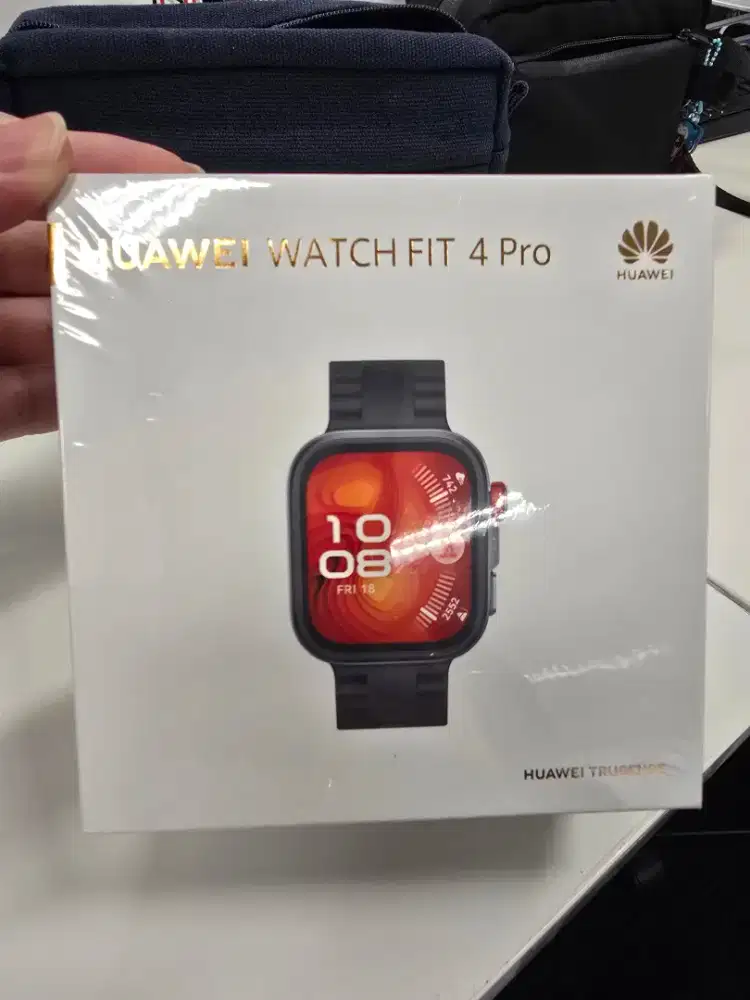Huawei Watch Fit 4 Pro black smart watch smart band