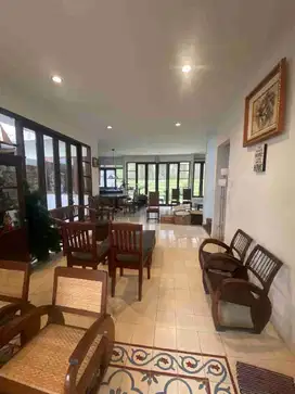 Rumah dijual Taman Golf Parahyangan Sentul City