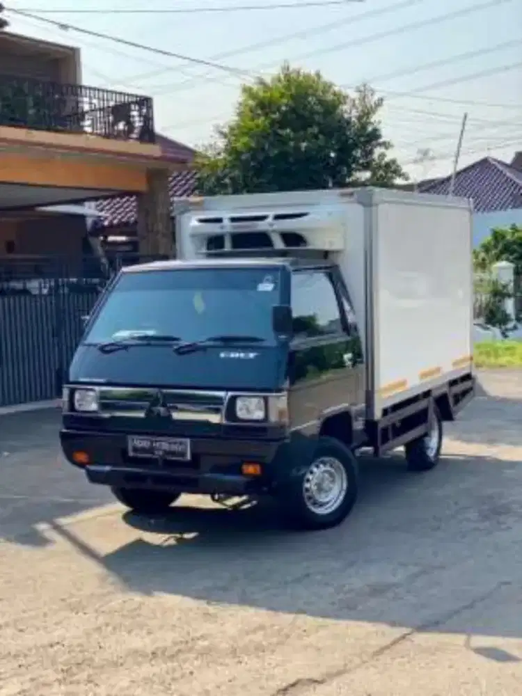 Mitsubishi l300 box freezee