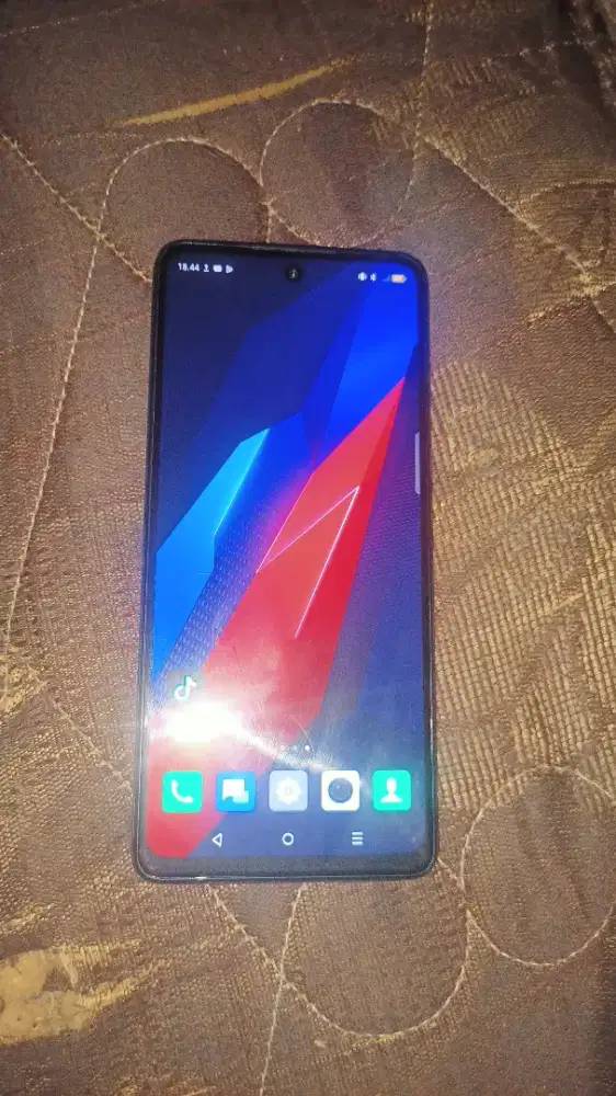 INFINIX NOTE 30 8+8/256 SEGEL MULUS BATANGAN BELUM BONGKAR WIFI ONLY