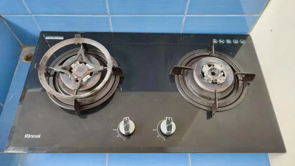 Kompor tanam Rinai dan Cooker Hood Tudung Hisap