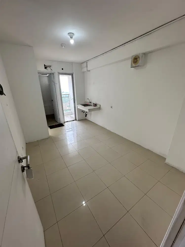 Jual 2BR Unfurnished Tower Geranium Apartemen Bassura City