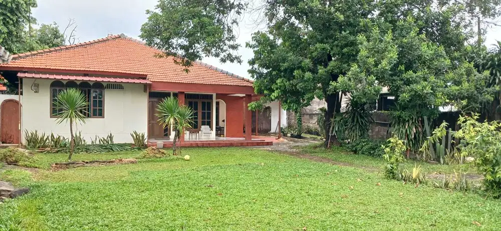 Rumah Cakep Lt 1.000m² Lb 400m² Lokasi Pondok Kelapa Lokasi Strategis