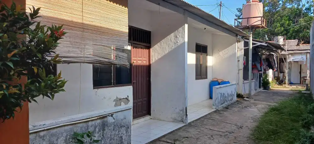 DI JUAL KONTRAKAN 2 PINTU Siap Masuk - Pondok Kelapa - Akses Cakep
