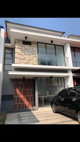 Disewakan/ dikontrakan rumah cluster golden city bekasi 2KT