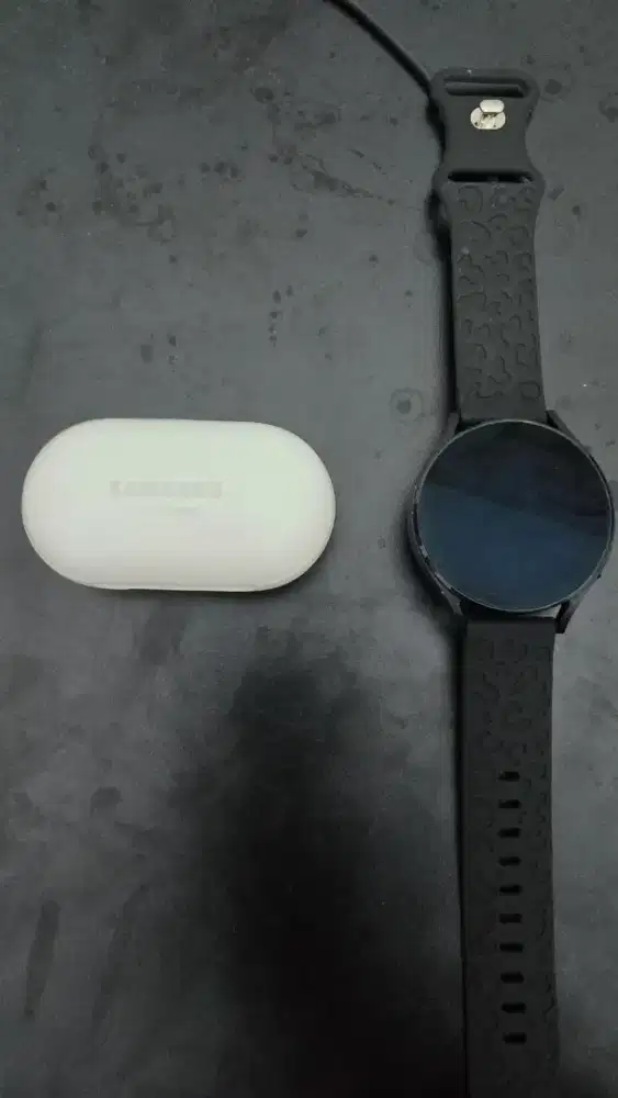 Jual murah galaxy buds+ & galaxy wacth 4 44mm