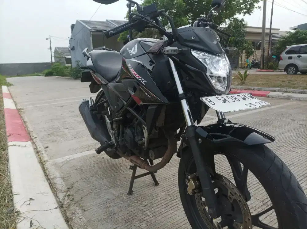 Honda CB 150R LED Gen 2 lengkap pajak panjang