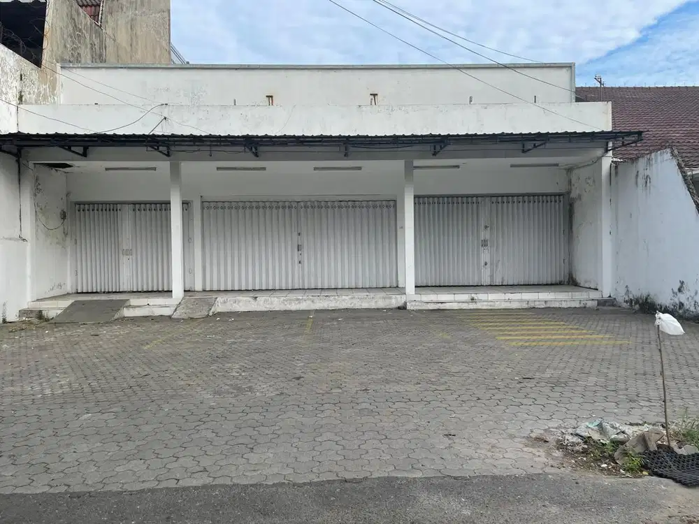 Tempat Usaha Komersial di Raya Jemursari Cocok buat Usaha Kantor