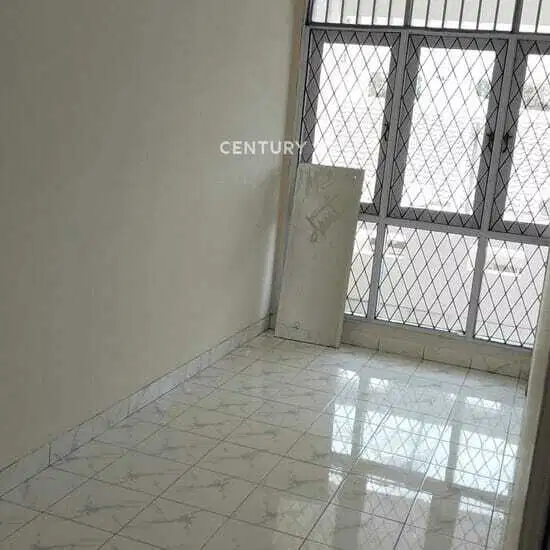 Disewakan Rumah Luas Siap Huni di Metland Menteng Jakarta Timur