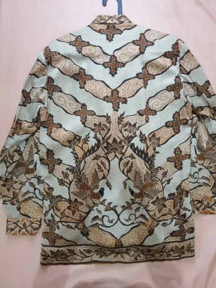 Batik sutra eksklusif pekalongan