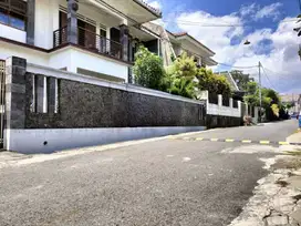 Termurah! Rumah Butuh Renovasi di Cigadung Bandung Utara