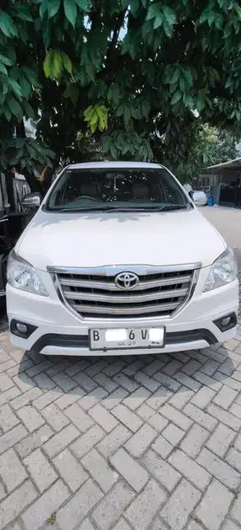 Toyota Kijang Innova 2014 Bensin