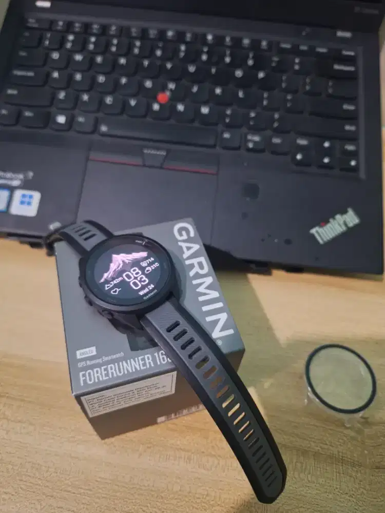 Garmin 165 non music like new