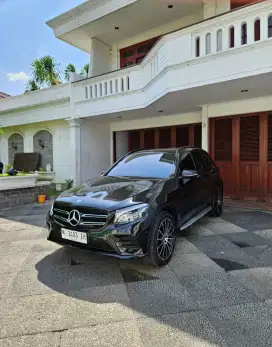 MERCEDES BENZ GLC 20O AMG 2019