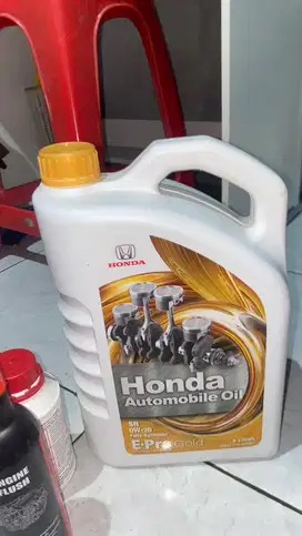 SALE, OLI HONDA GOLD 0w-20 4liter FREE EGINE FLUSH