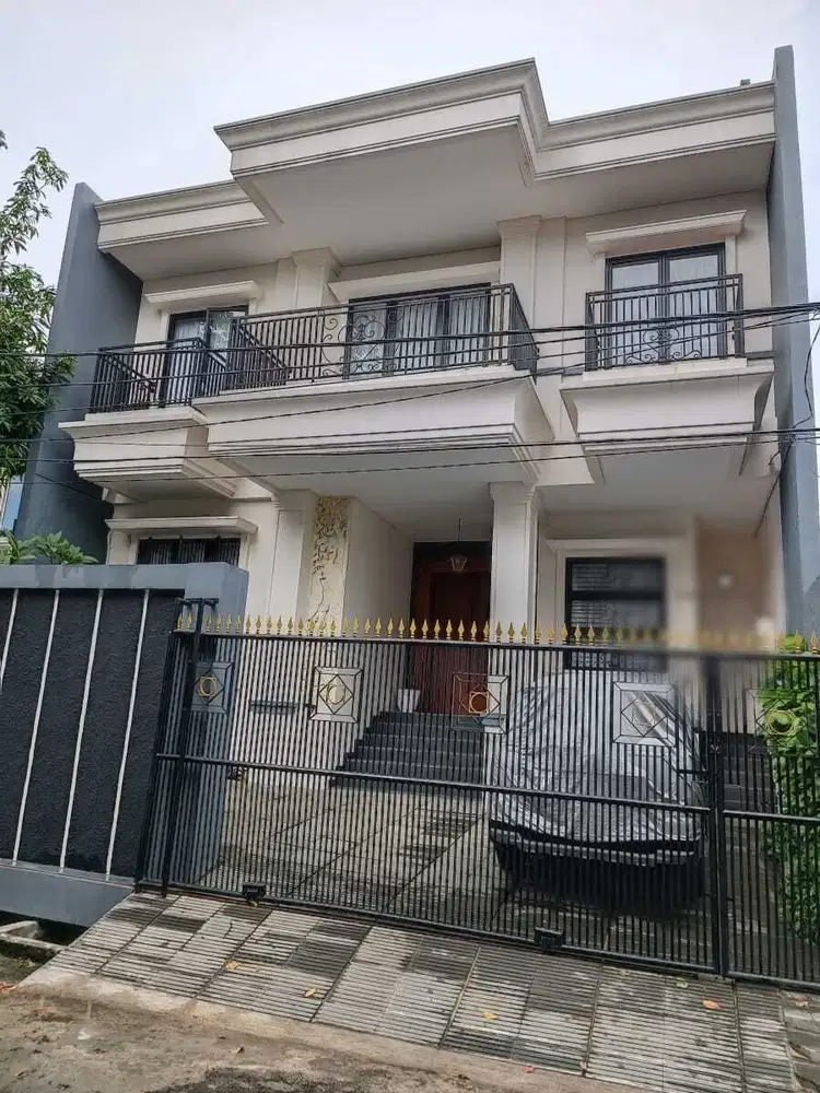 Rumah Bangunan baru Komplek Sunrise Garden Rapi 2 Lantai