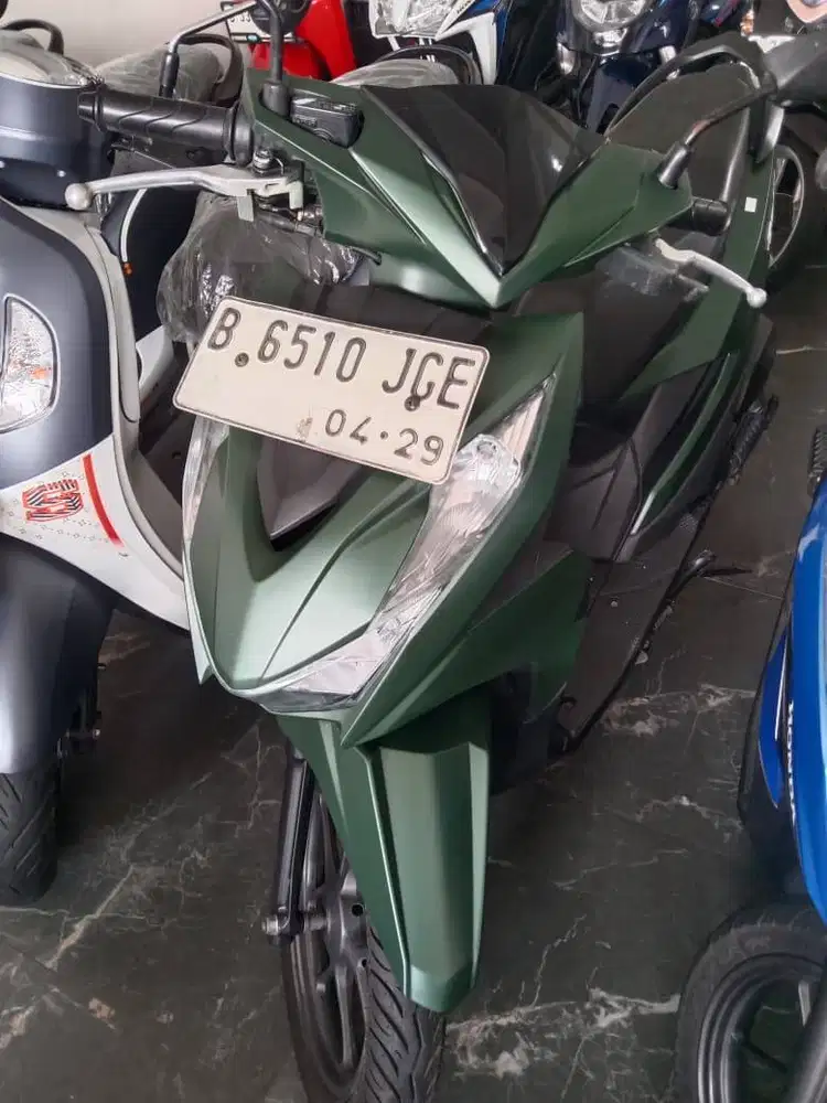 BEAT Deluxe 2024 Low Km - Maulana Motor