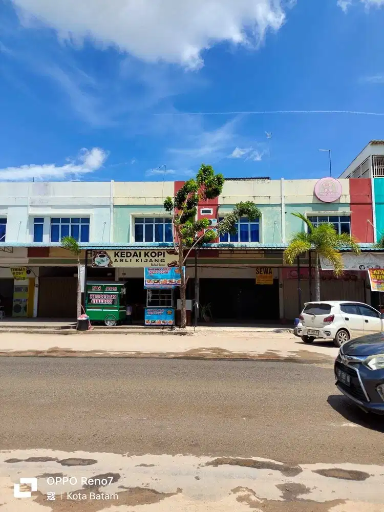 DISEWA RUKO GOLDEN CITY HANYA LANTAI 1 SAJA, dkt GOLDEN PRAWN, PASAR