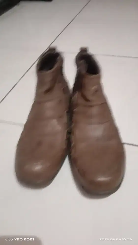 Dijual Masih baru stgh harga