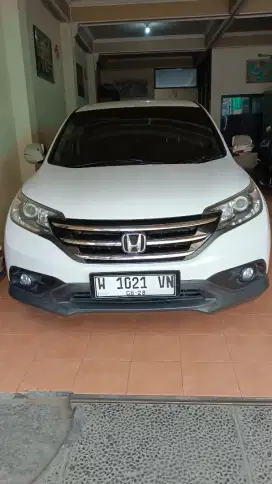 Honda CR V 2,4 AT putih 2013 mulus 141 jt