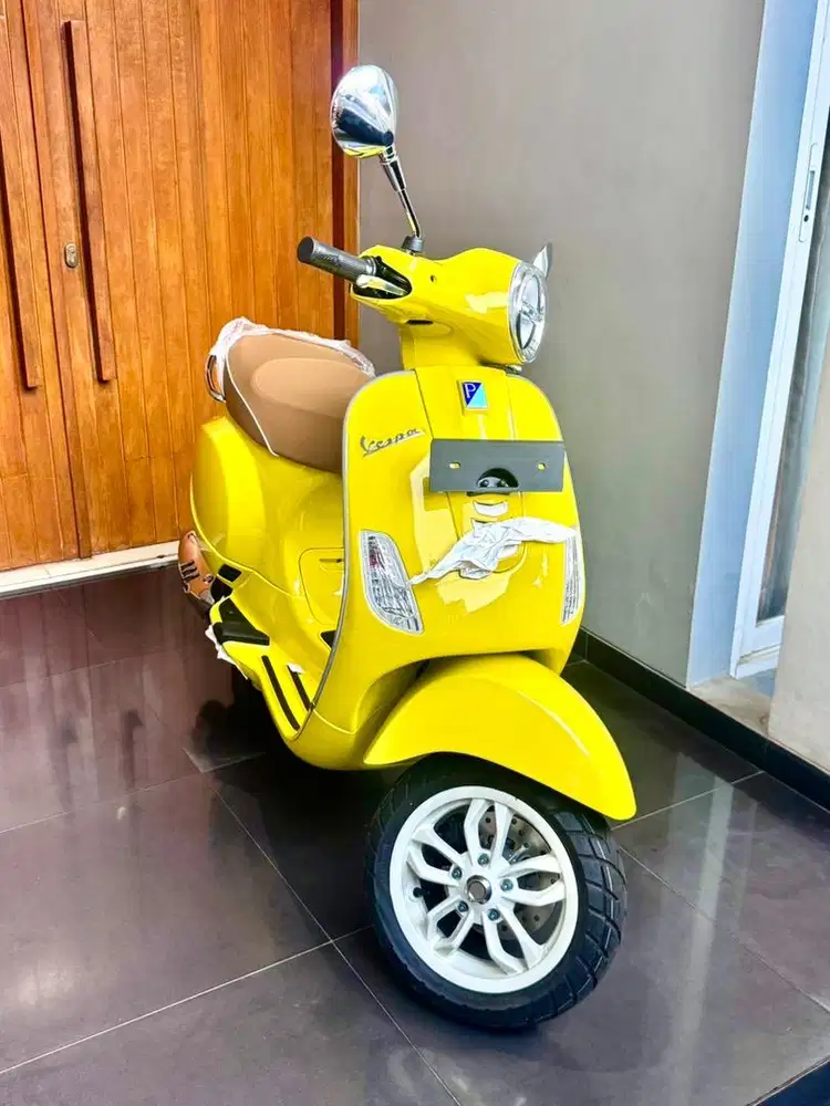 Vespa LX125 kondisi baru