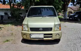 Suzuki Karimun 2000 krem metalik