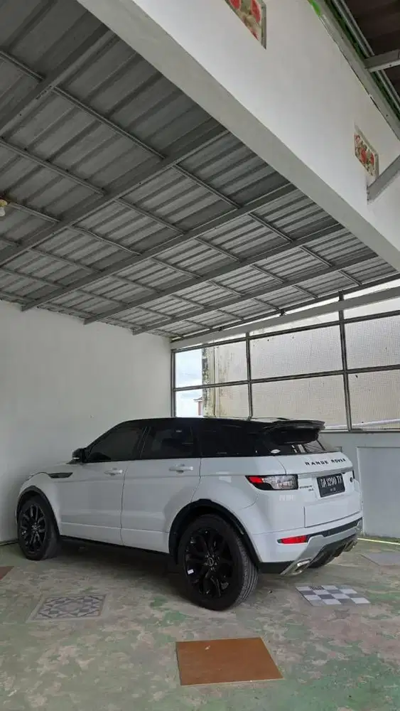 Di jual Range Rover 2012 Evoque type land rover
