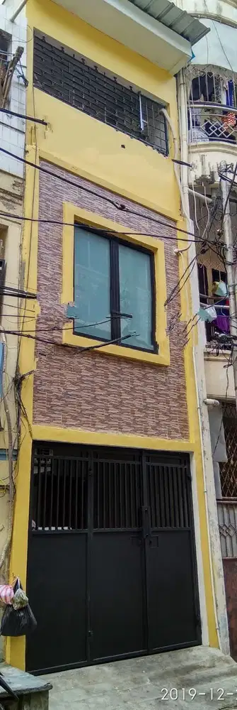 RUMAH MINIMALIS PADEMANGAN AKSES JALAN 1,5 MOBIL SHM 3LT JAKARTA UTARA