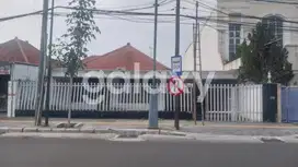 Rumah Jl Raya Kartini dekat Diponegoro, Tunjungan, Genteng, Darmo, Bungkul (YVY)