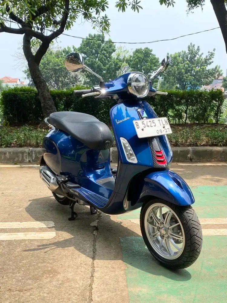 JUAL VESPA PRIMAVERA S 150 IGET ABS FACELIFT THN 2022