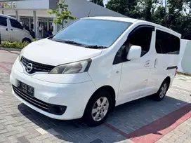 Nissan Evalia XV AT 2012