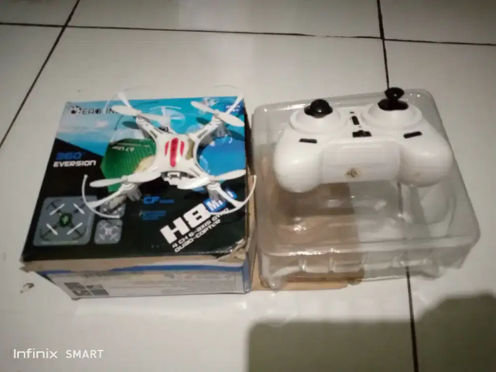 Drone dan sepatu