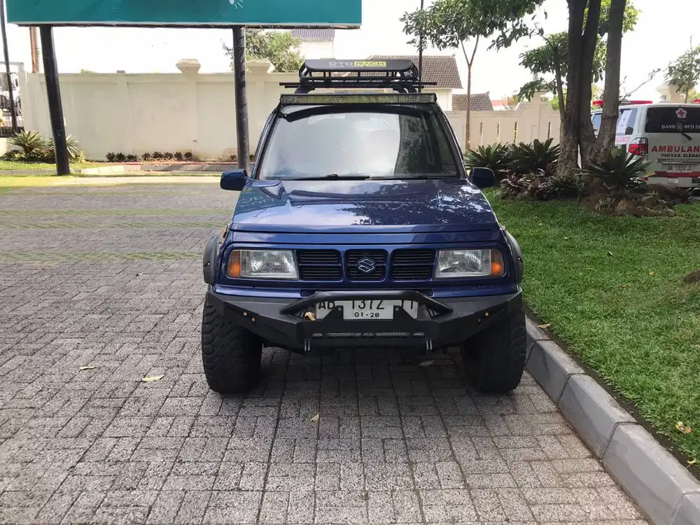 Suzuki Sidekick Tahun 2000 Plat AB