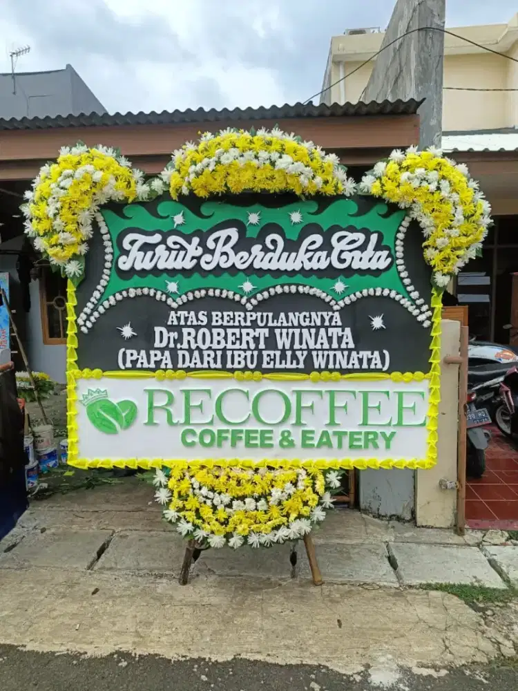 Karangan Papan Bunga