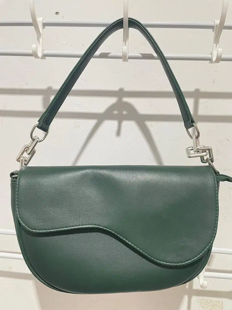 PRELOVED TAS PEMAKAIAN PRIBADI