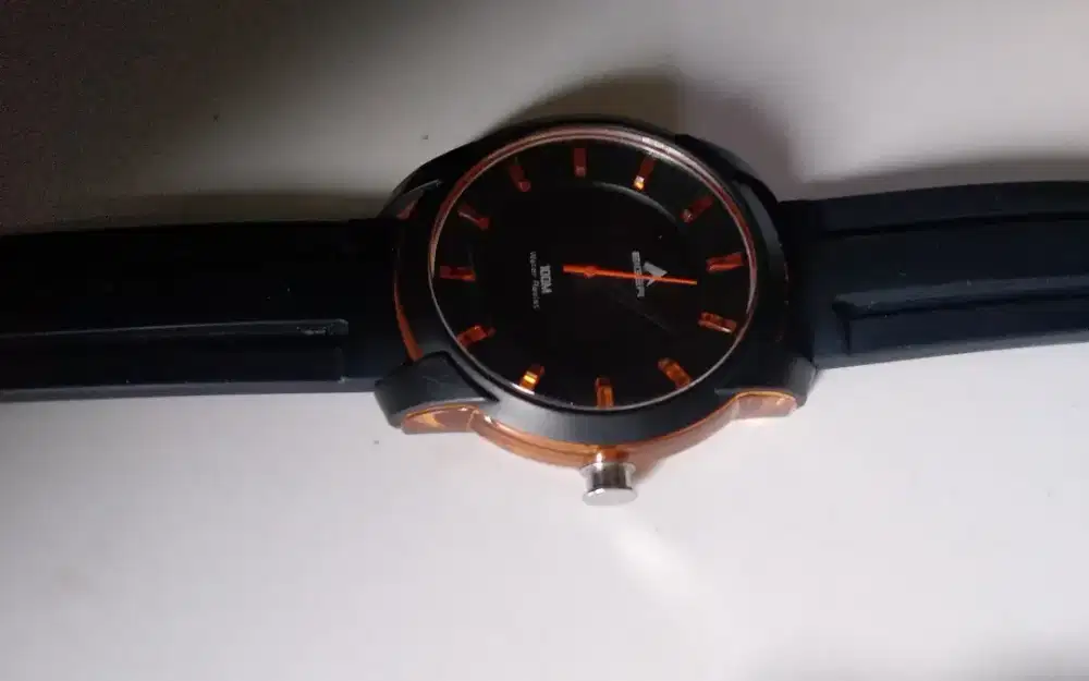 Jam tangan EIGER Ls100 original lokasi central no3cilebut